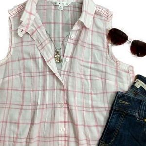 🌸Cabi Plaid Sleeveless top EUC SzS🌸